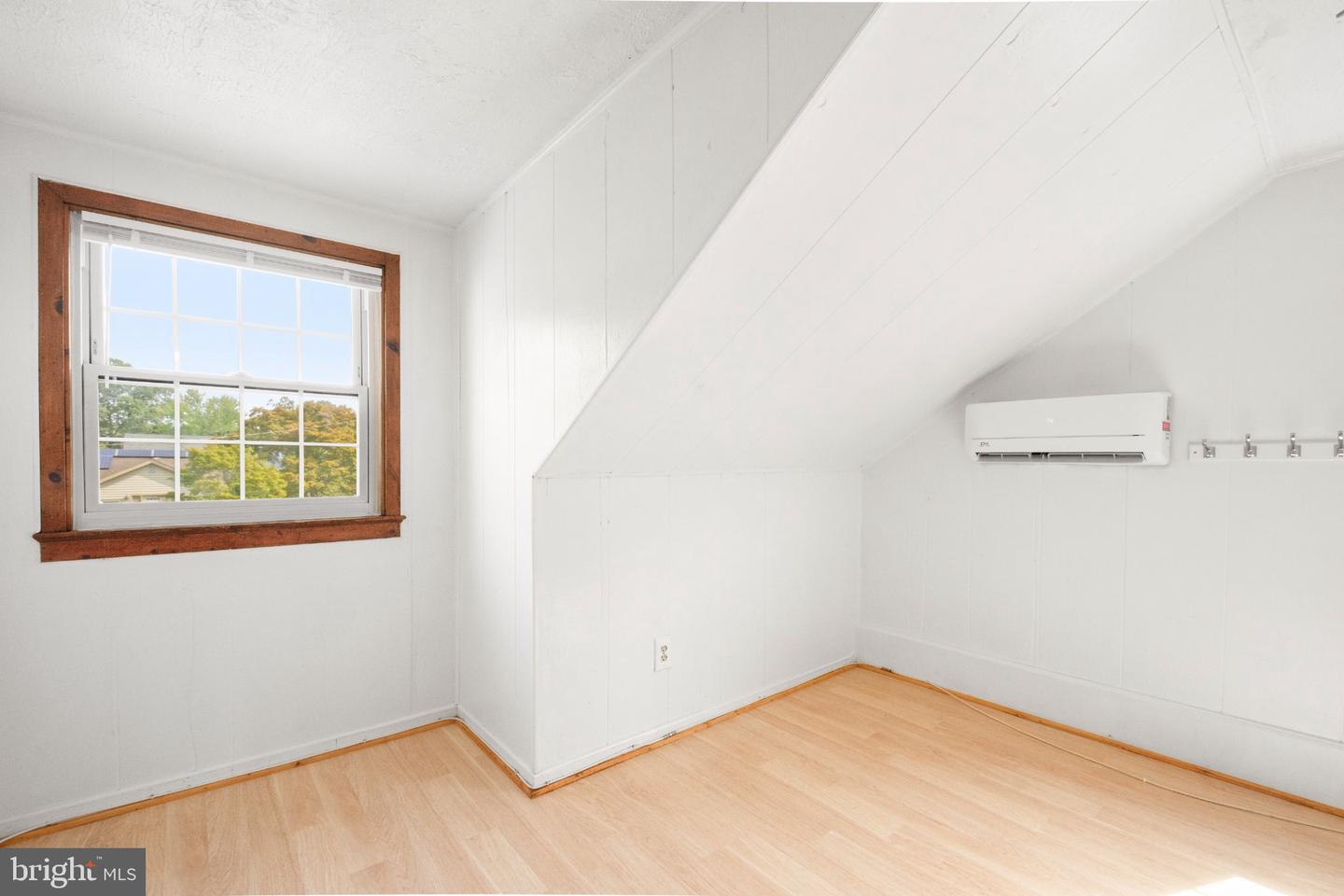 301 Lakeview Ave Property Photo 17