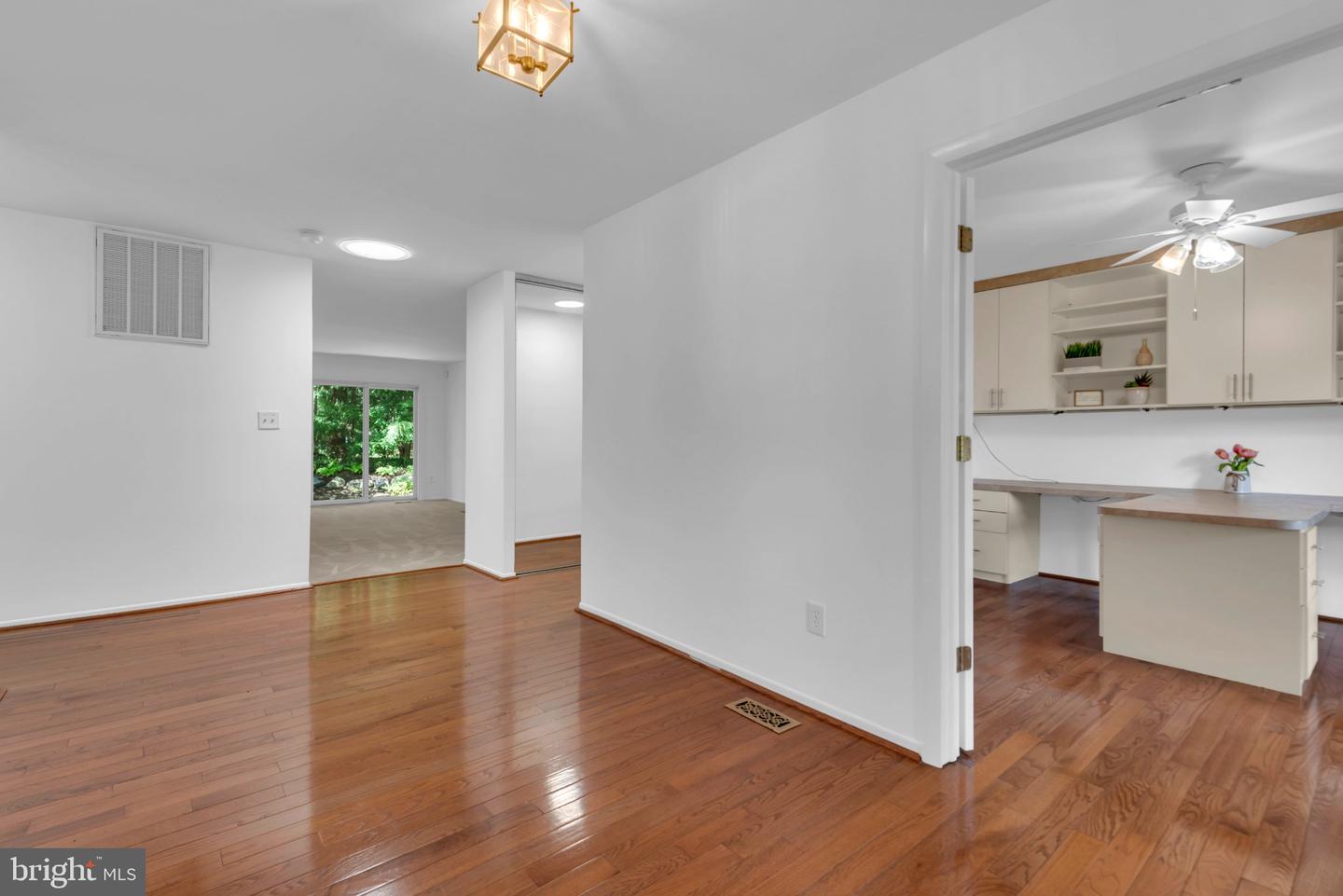 2566 Glen Cv Property Photo 5