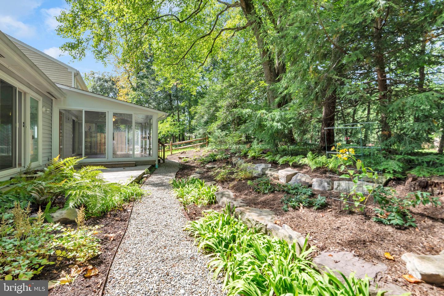 2566 Glen Cv Property Photo 44