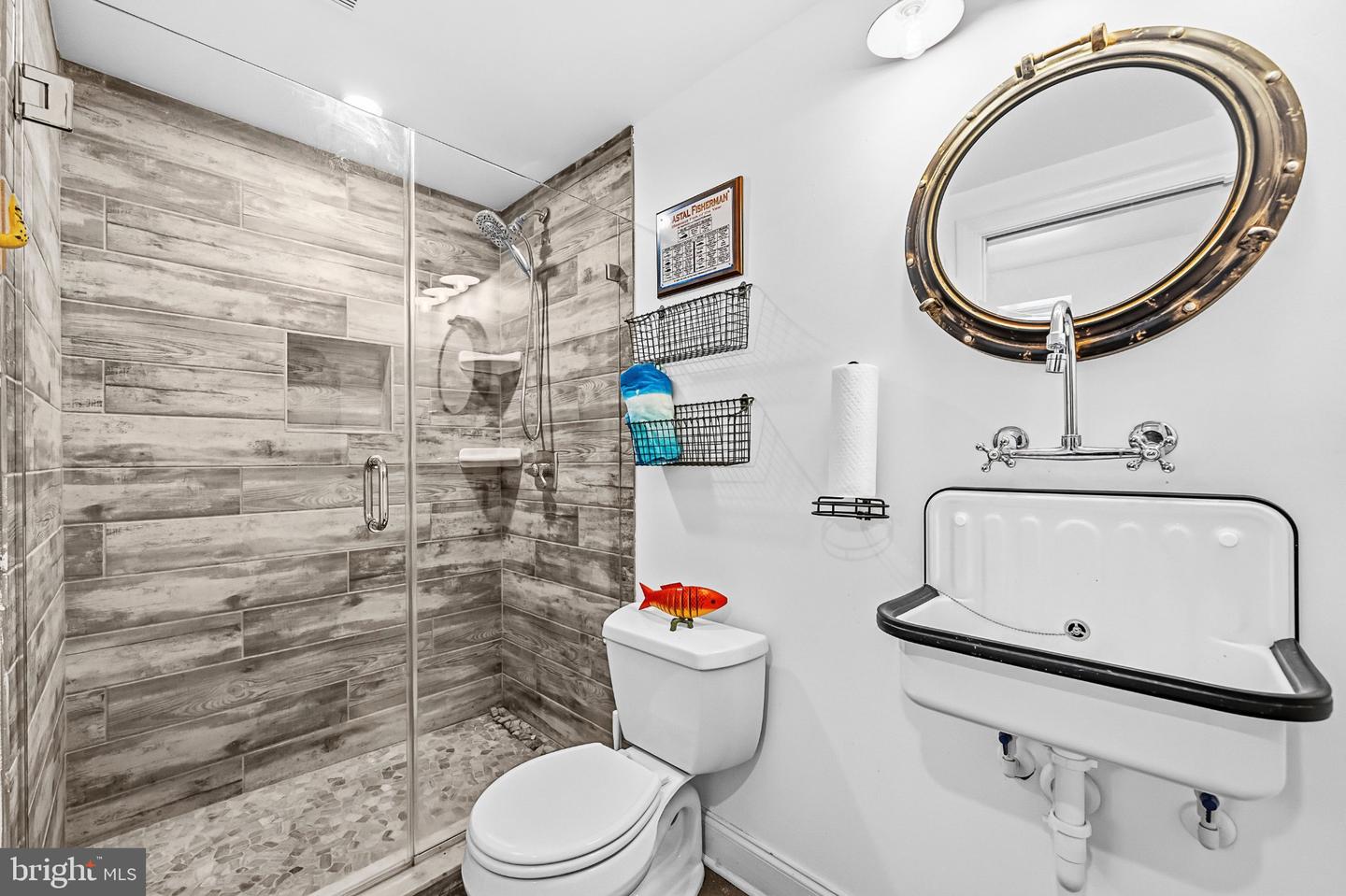 5060 Lerch Dr Property Photo 41
