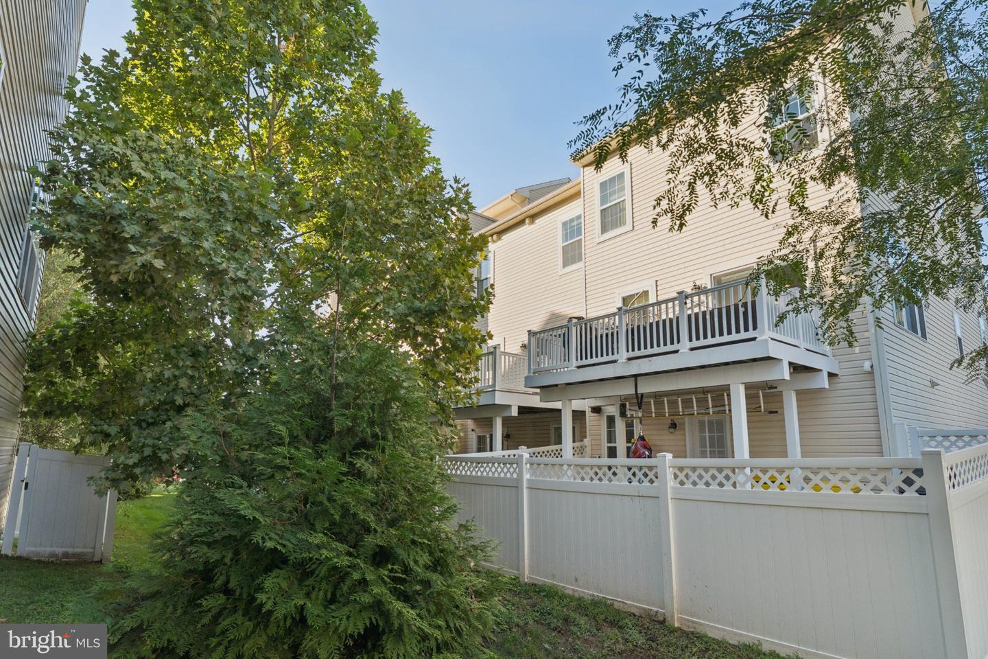 509 Bluffton Dr Property Photo 45