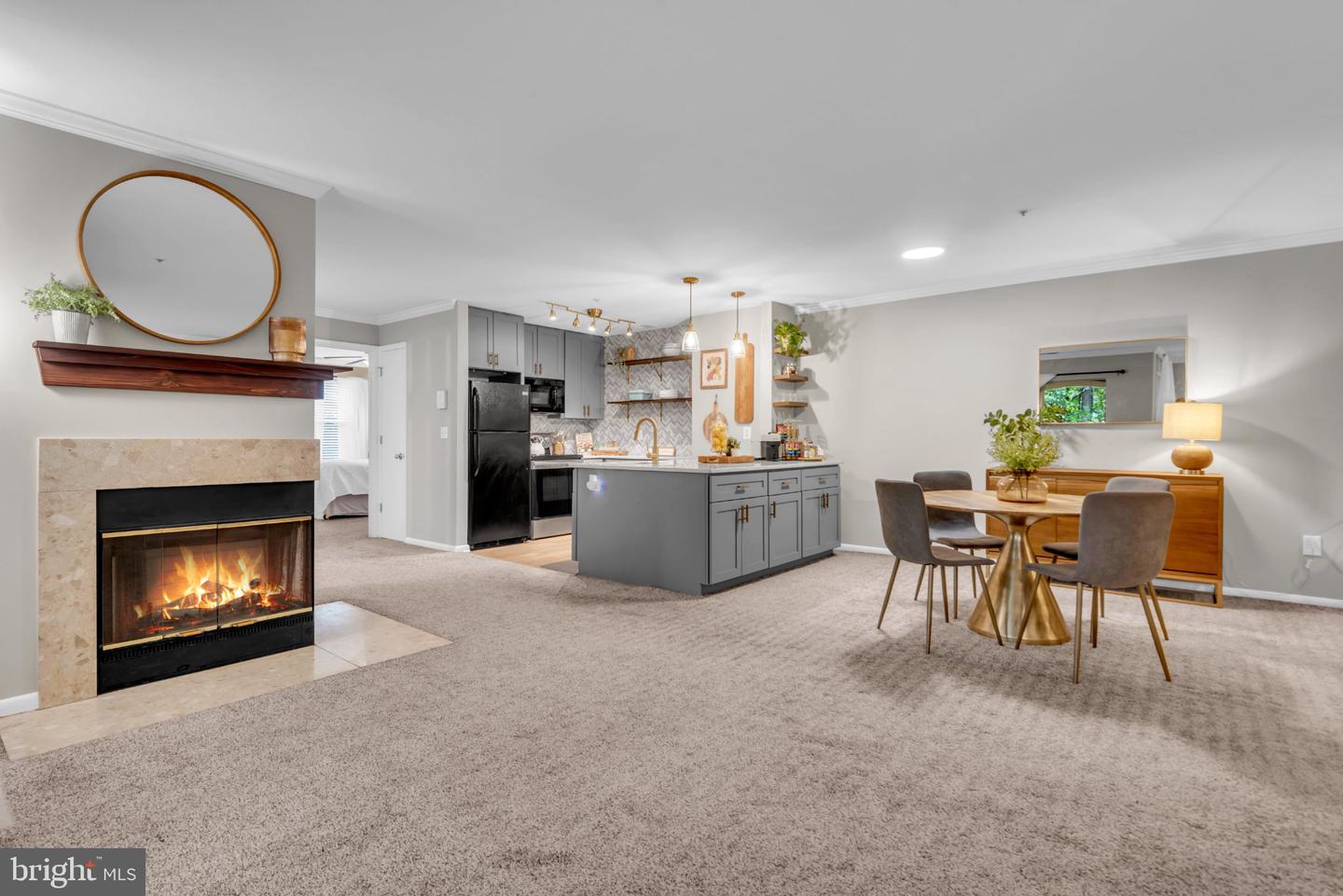 30 Hearthstone Ct #g Property Photo 2