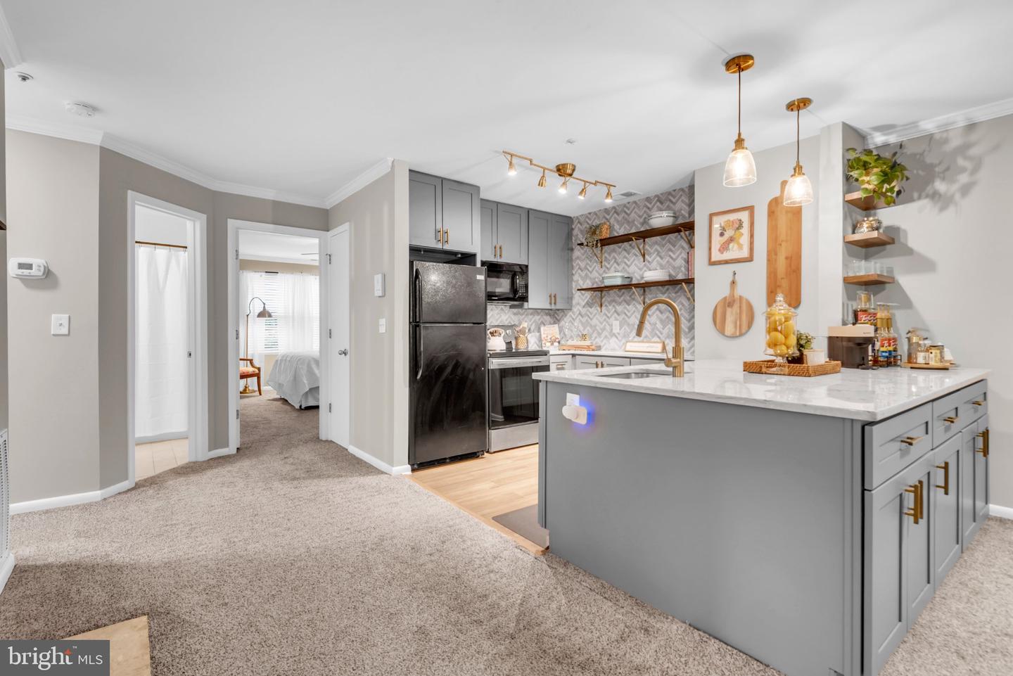 30 Hearthstone Ct #g Property Photo 5