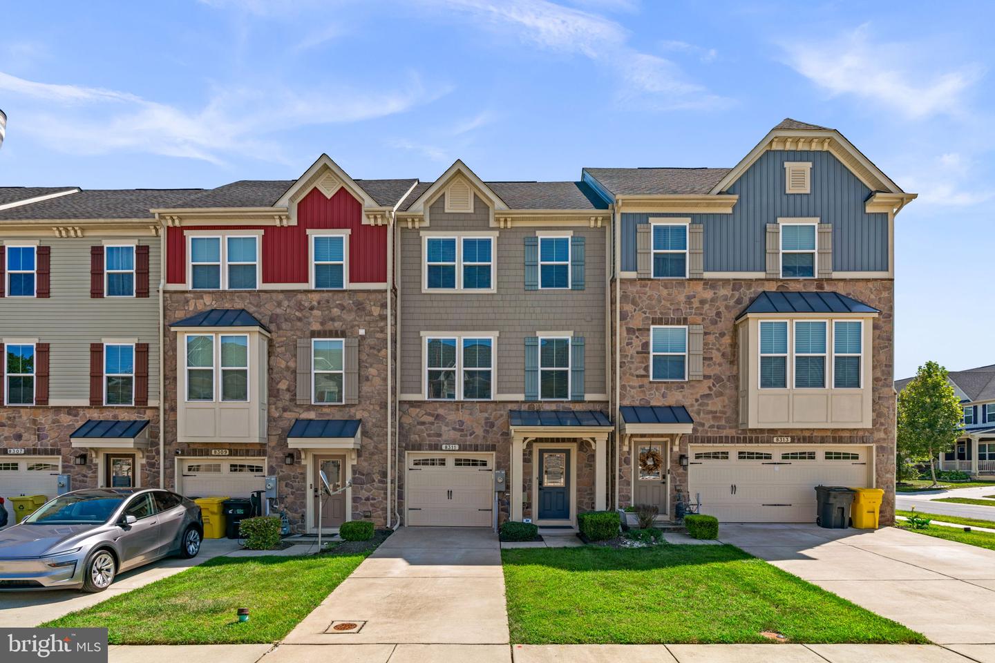 8311 ENCORE DR Property Photo 1