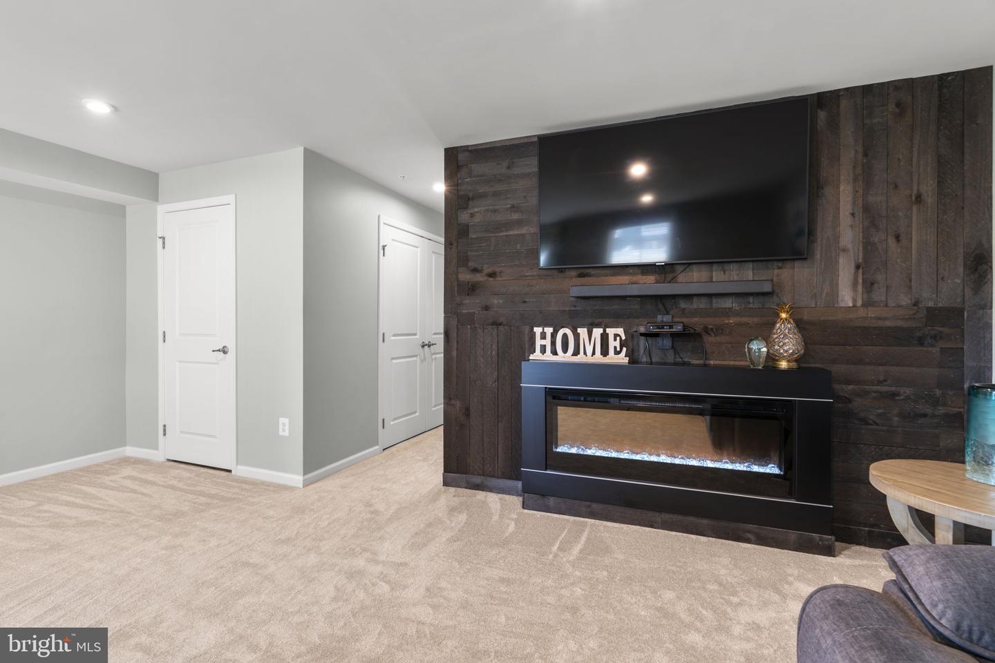 8311 Encore Dr Property Photo 35