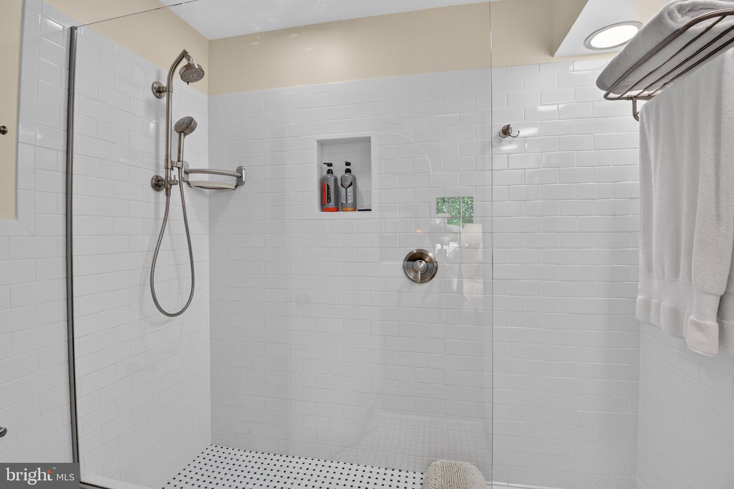 919 Yachtsman Way Property Photo 17