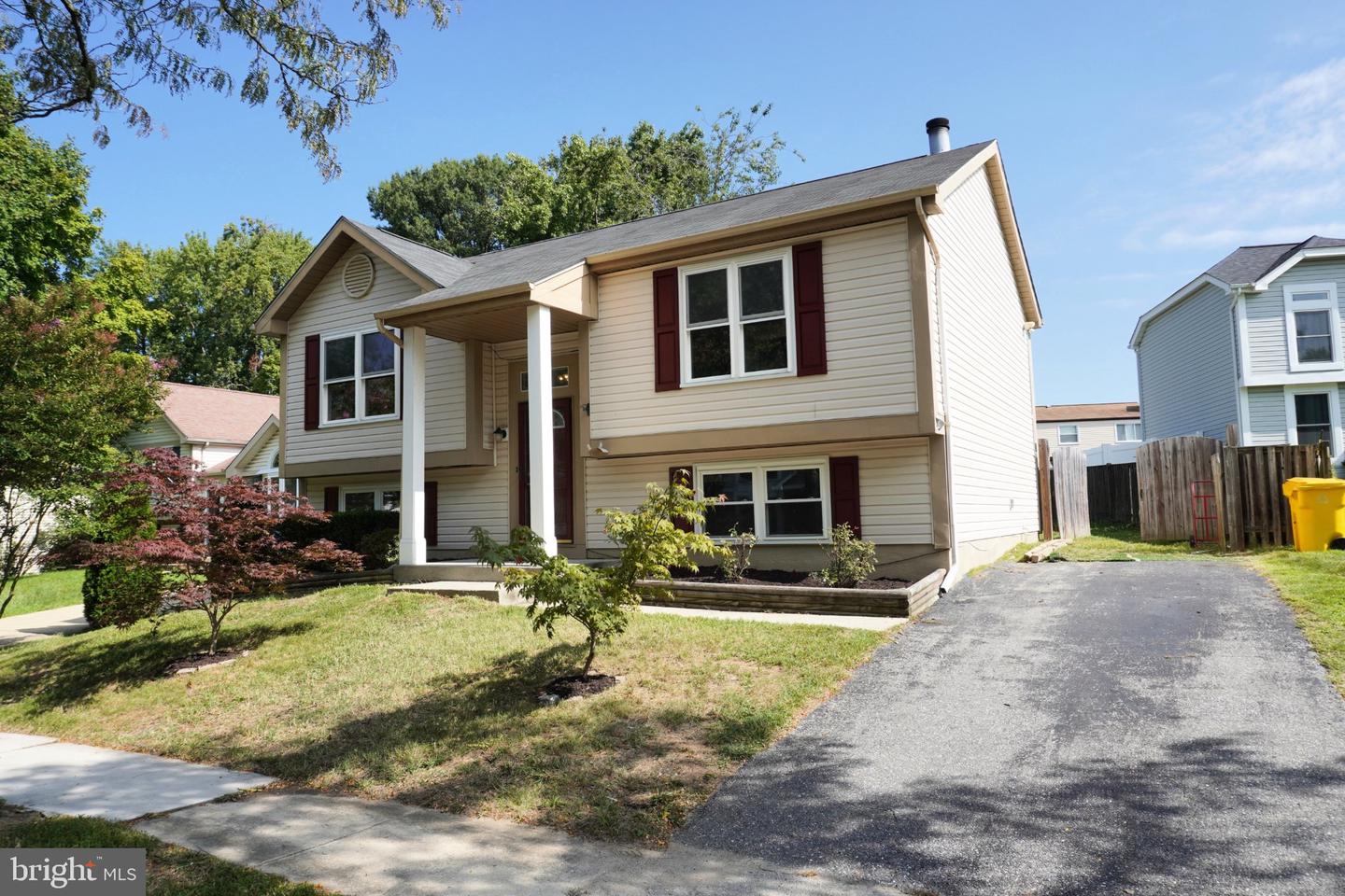 1408 Boulder Ct Property Photo 2
