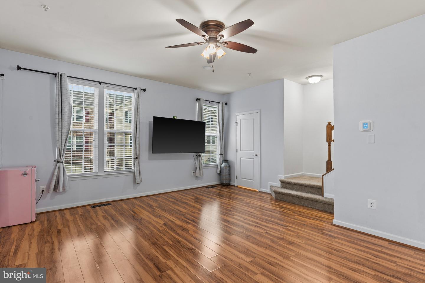 737 Olive Wood Property Photo 13
