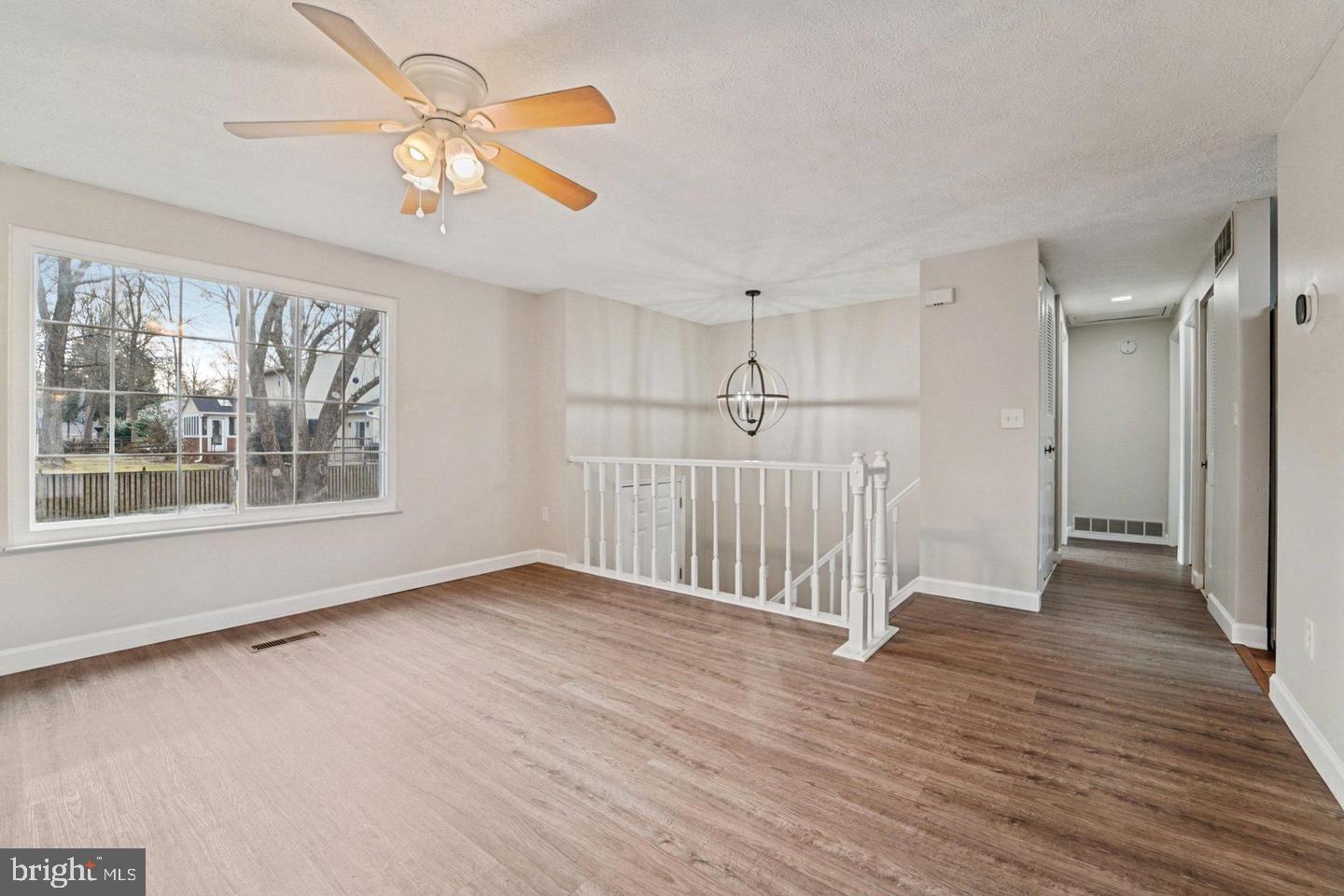 308 Raussell Pl Property Photo 5