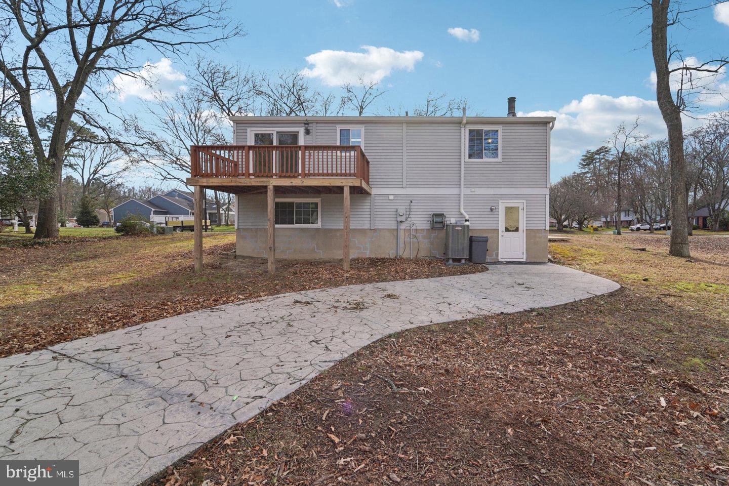 308 Raussell Pl Property Photo 24