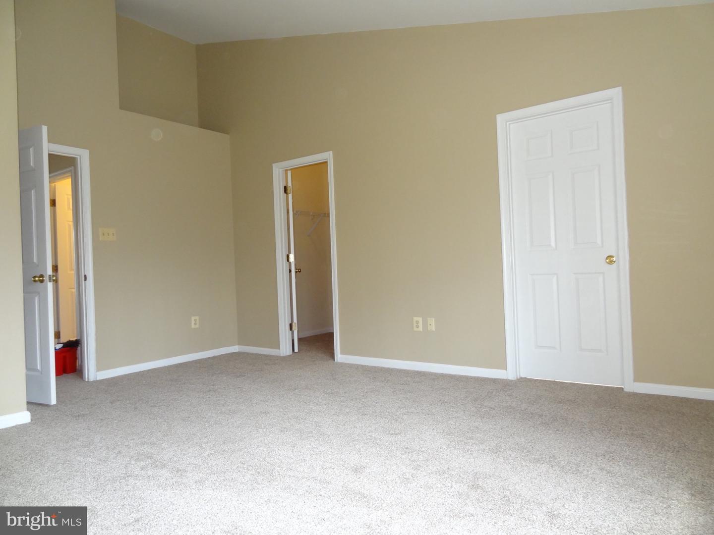 836 Knob Ct Property Photo 12
