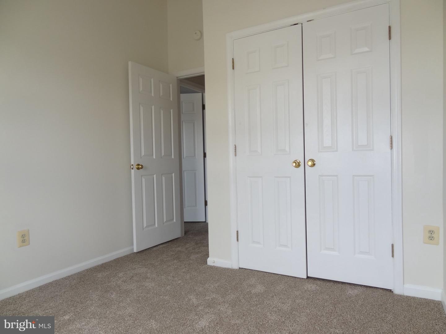 836 Knob Ct Property Photo 17
