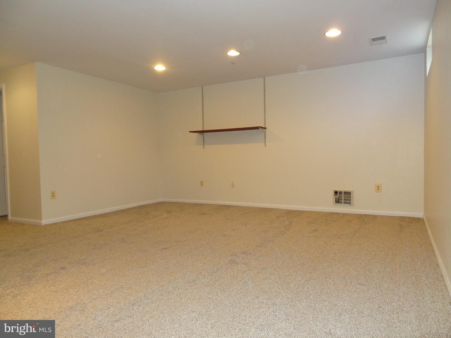 836 Knob Ct Property Photo 23