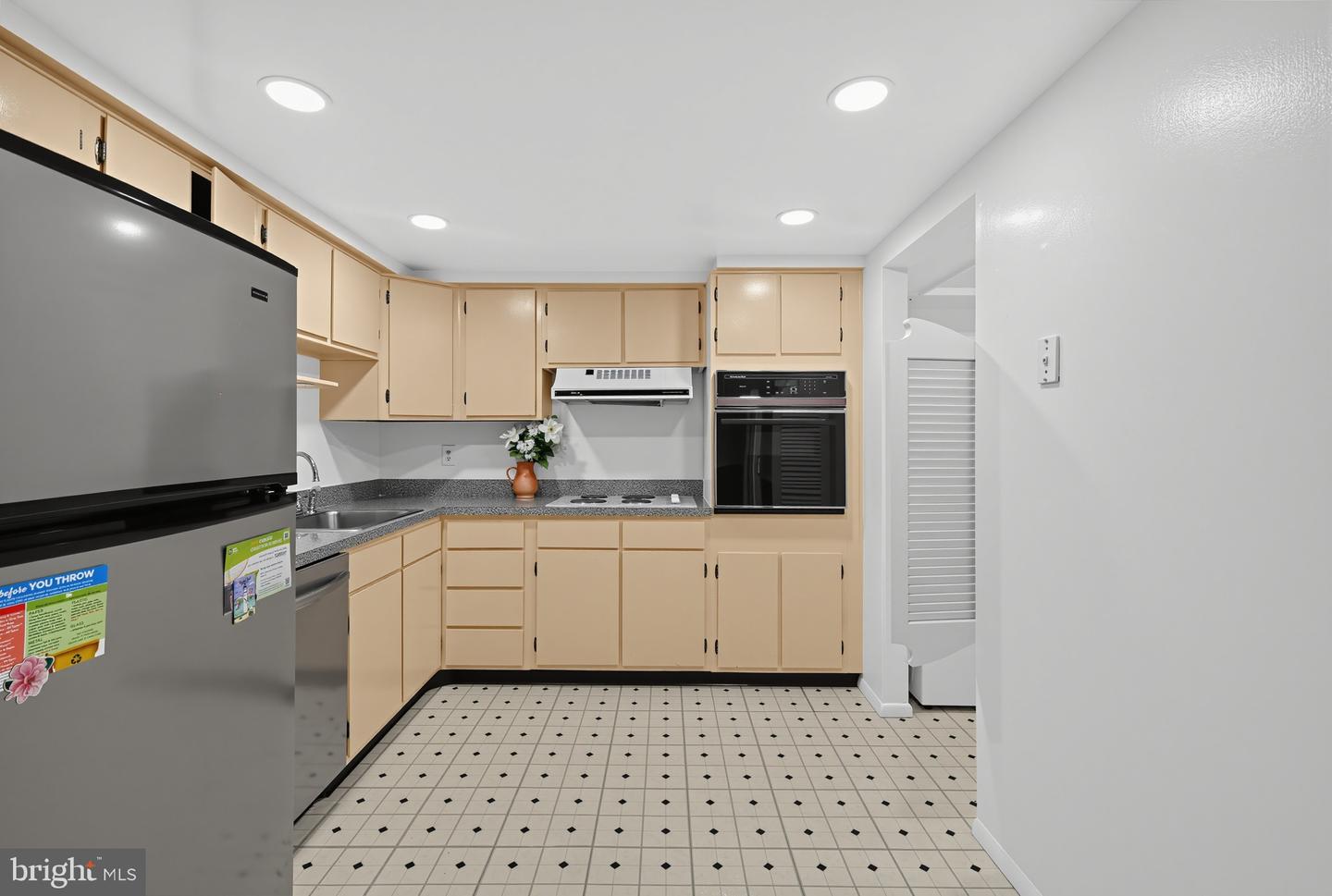 1707 Gunwood Pl Property Photo 10