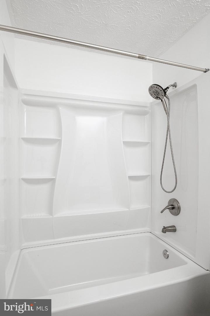 3821 Westwood Manor Way Property Photo 22