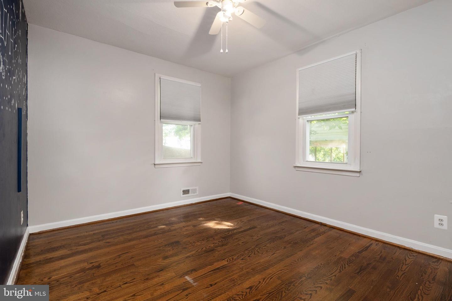 12 Birch Ave Property Photo 15