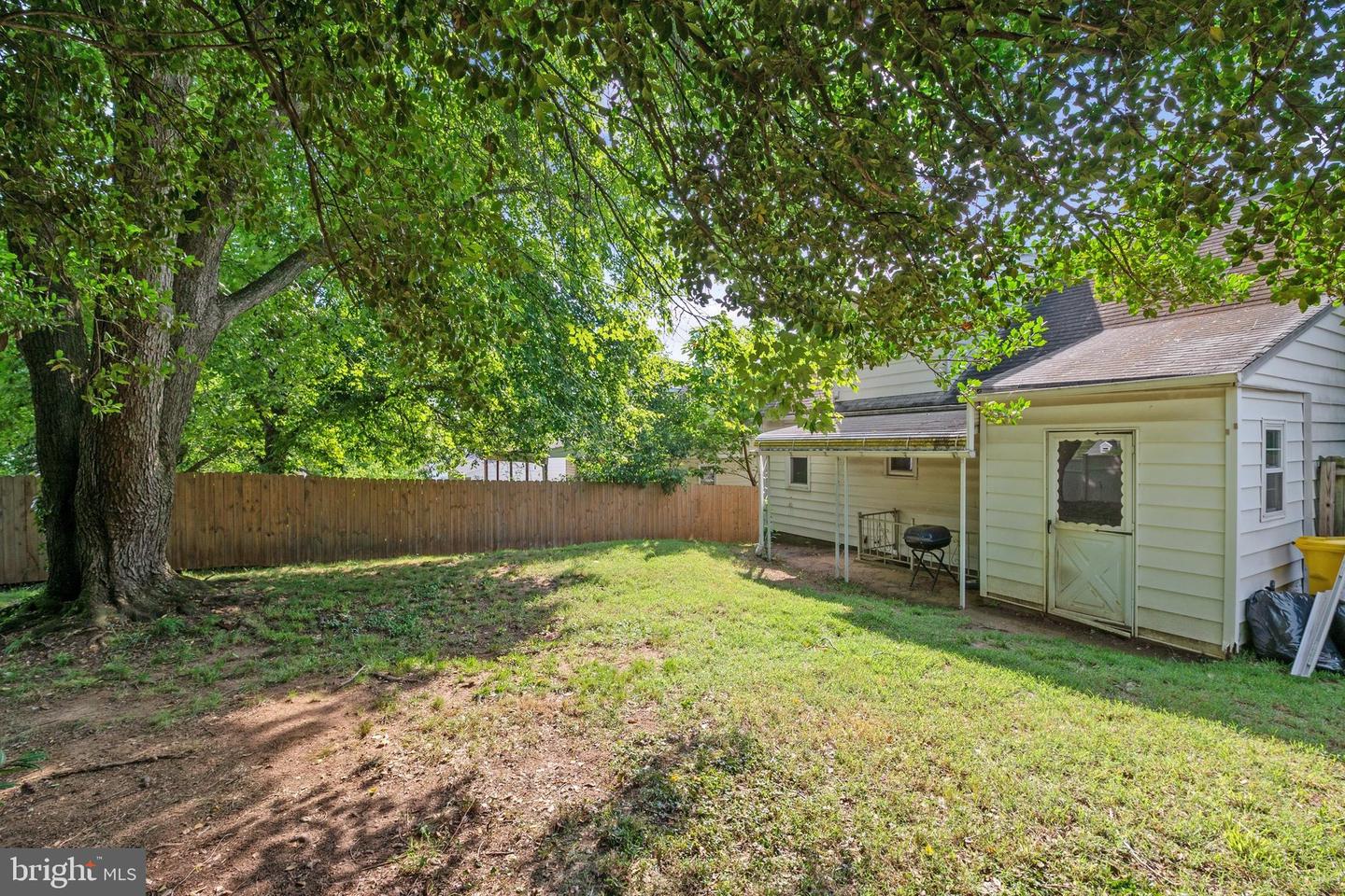 12 Birch Ave Property Photo 27
