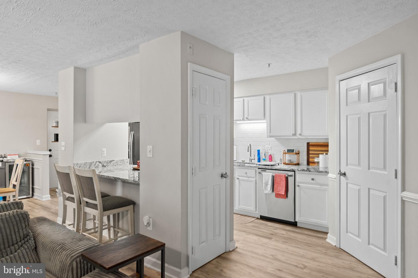 631 Admiral Dr #304 Property Photo 26