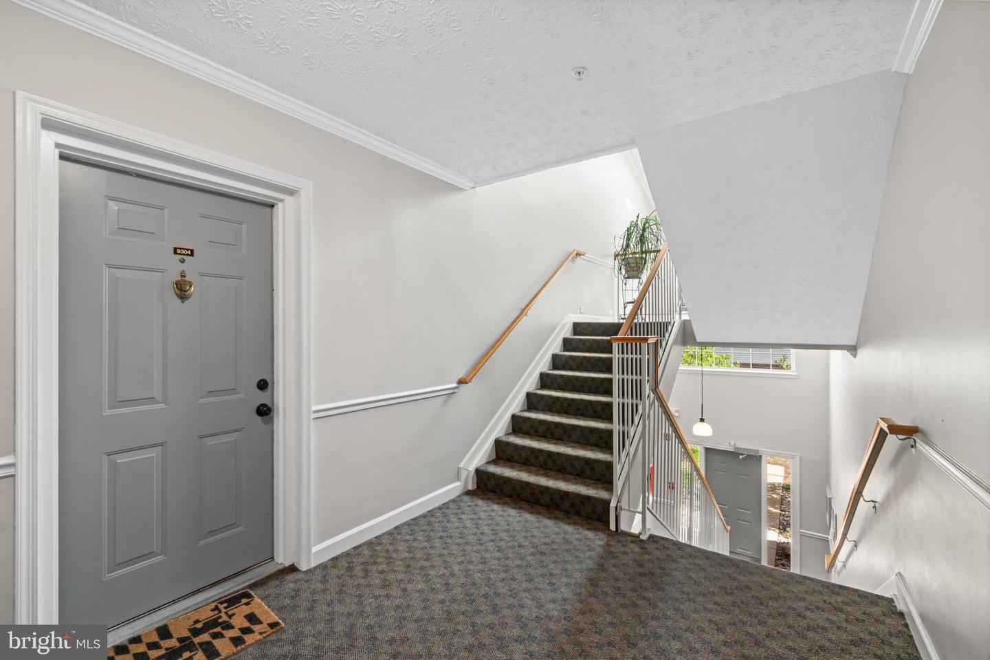 631 Admiral Dr #304 Property Photo 29