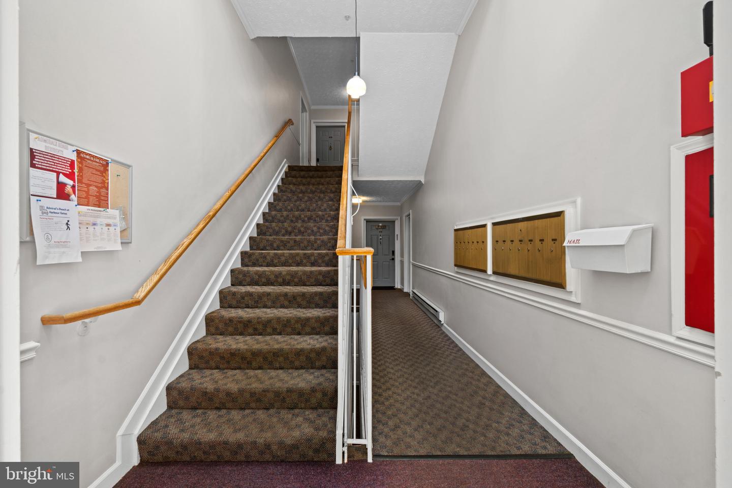 631 Admiral Dr #304 Property Photo 30