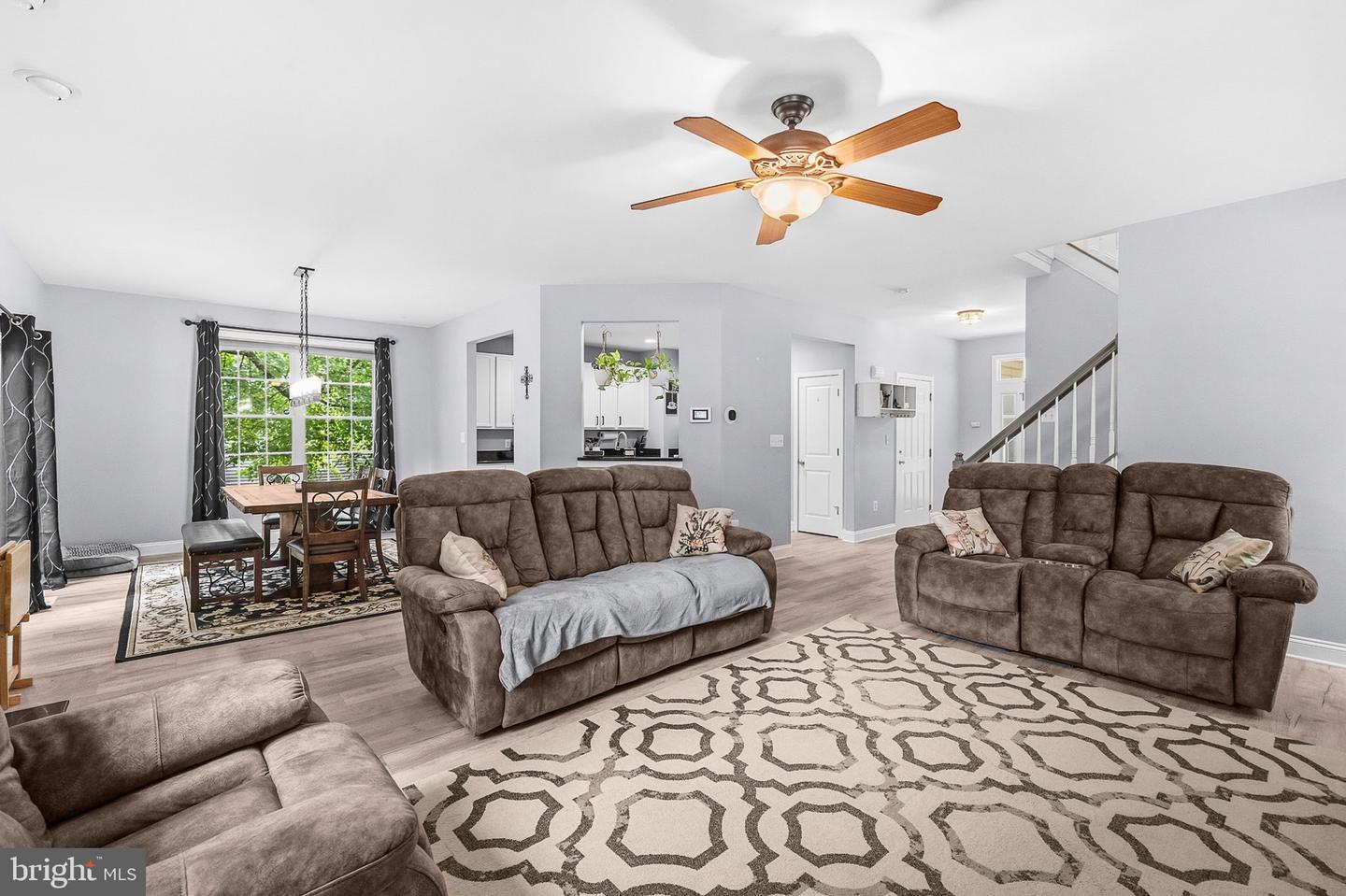1210 Pekin Rd Property Photo 8
