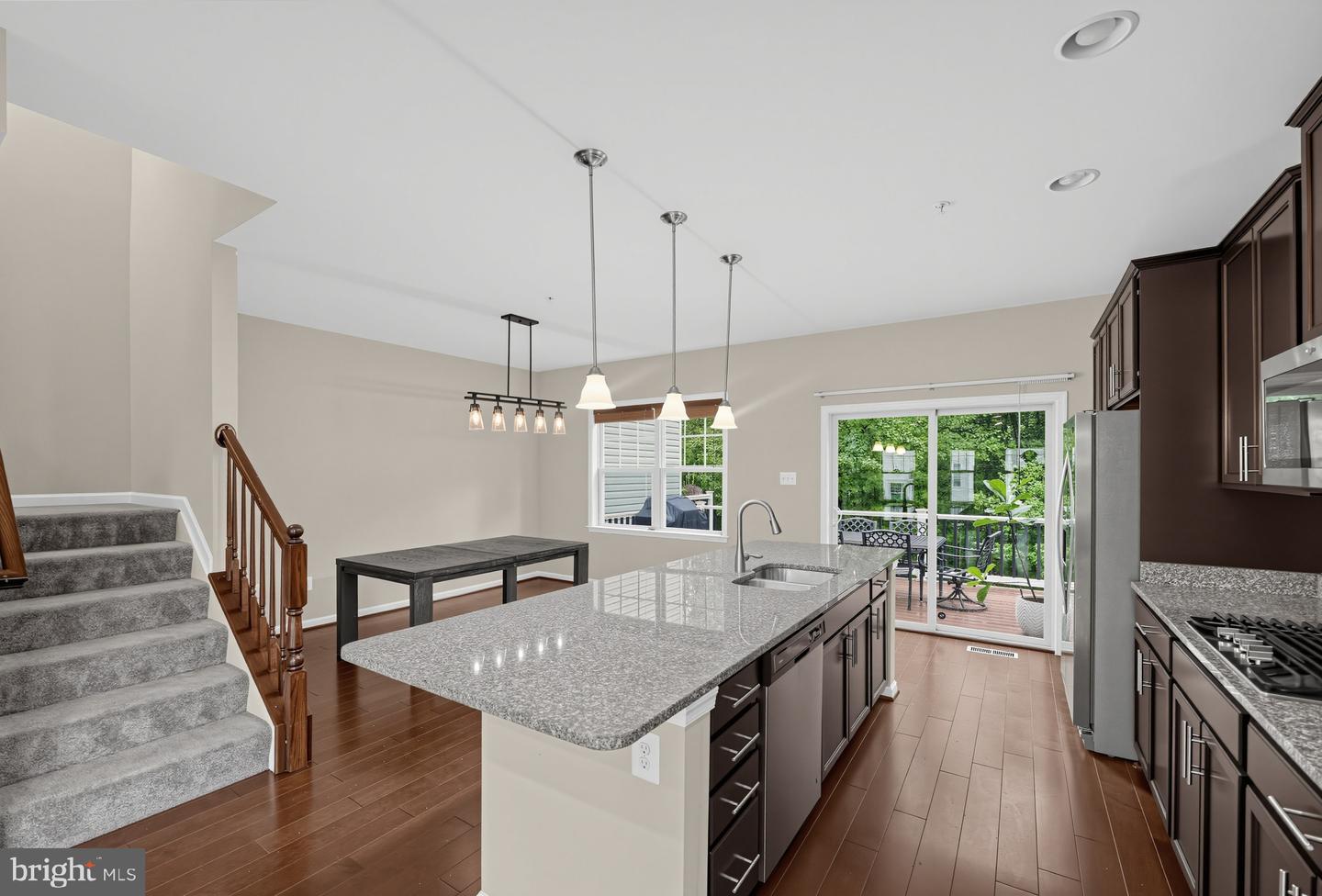 7524 Holly Ridge Dr Property Photo 11