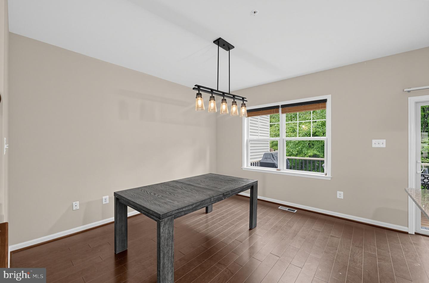 7524 Holly Ridge Dr Property Photo 13