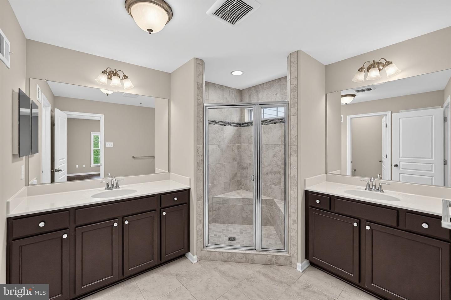 7524 Holly Ridge Dr Property Photo 19