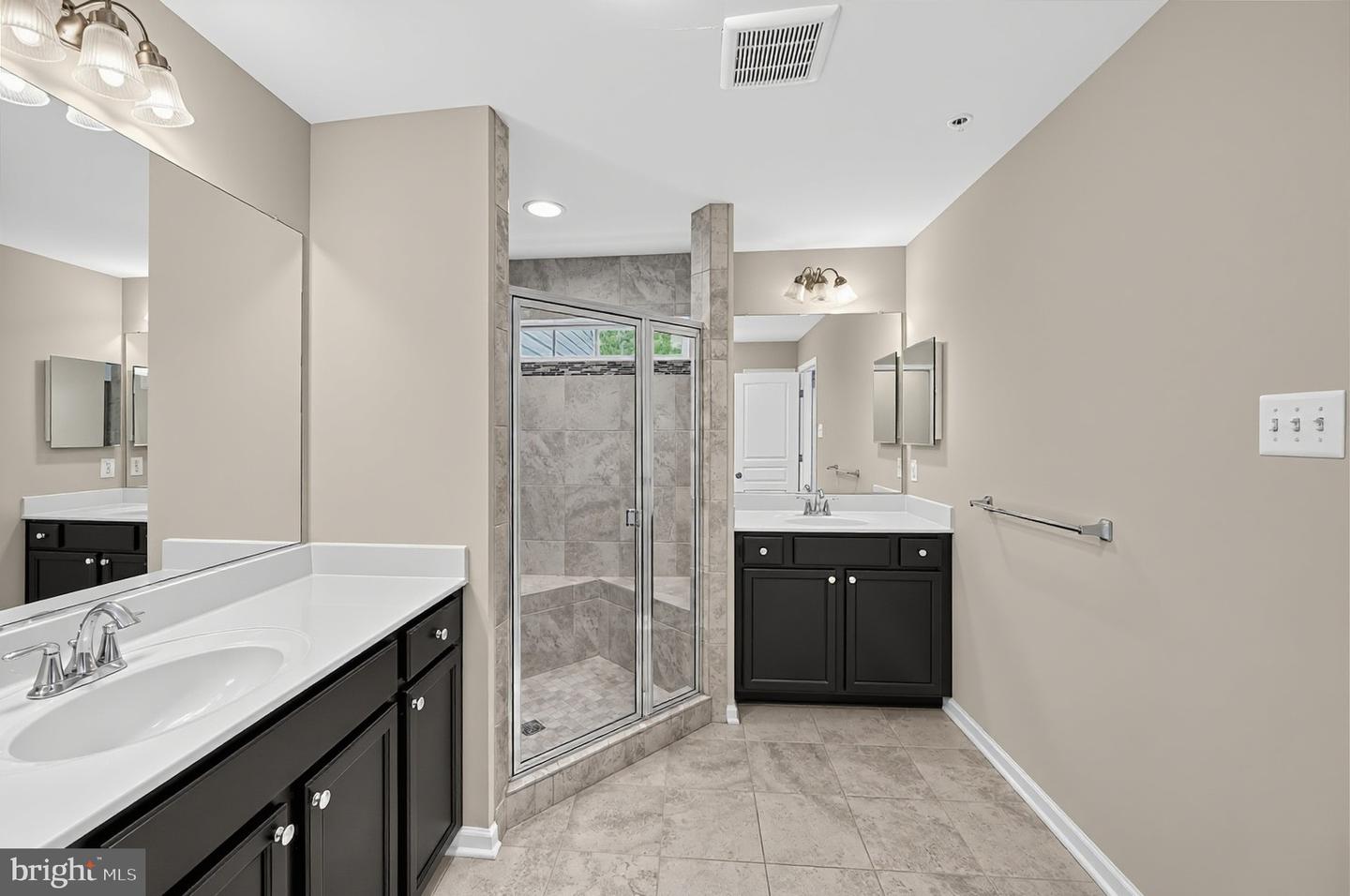 7524 Holly Ridge Dr Property Photo 20