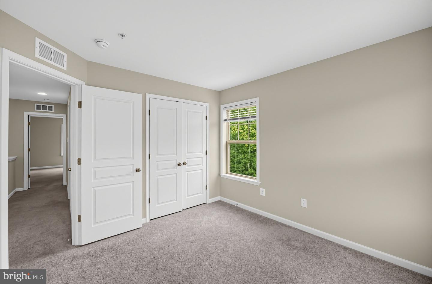 7524 Holly Ridge Dr Property Photo 24