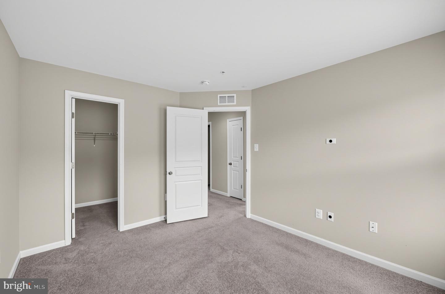 7524 Holly Ridge Dr Property Photo 26