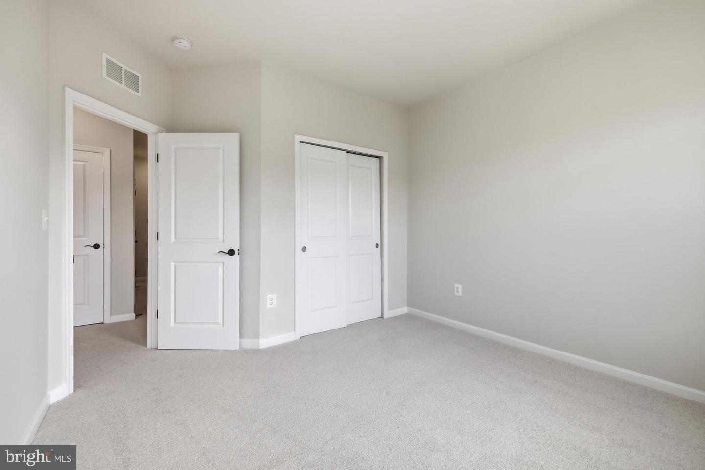 3272 Watershed Blvd Property Photo 32
