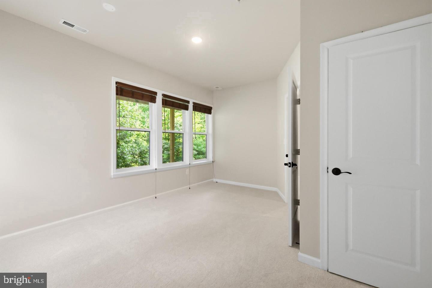 3272 Watershed Blvd Property Photo 46