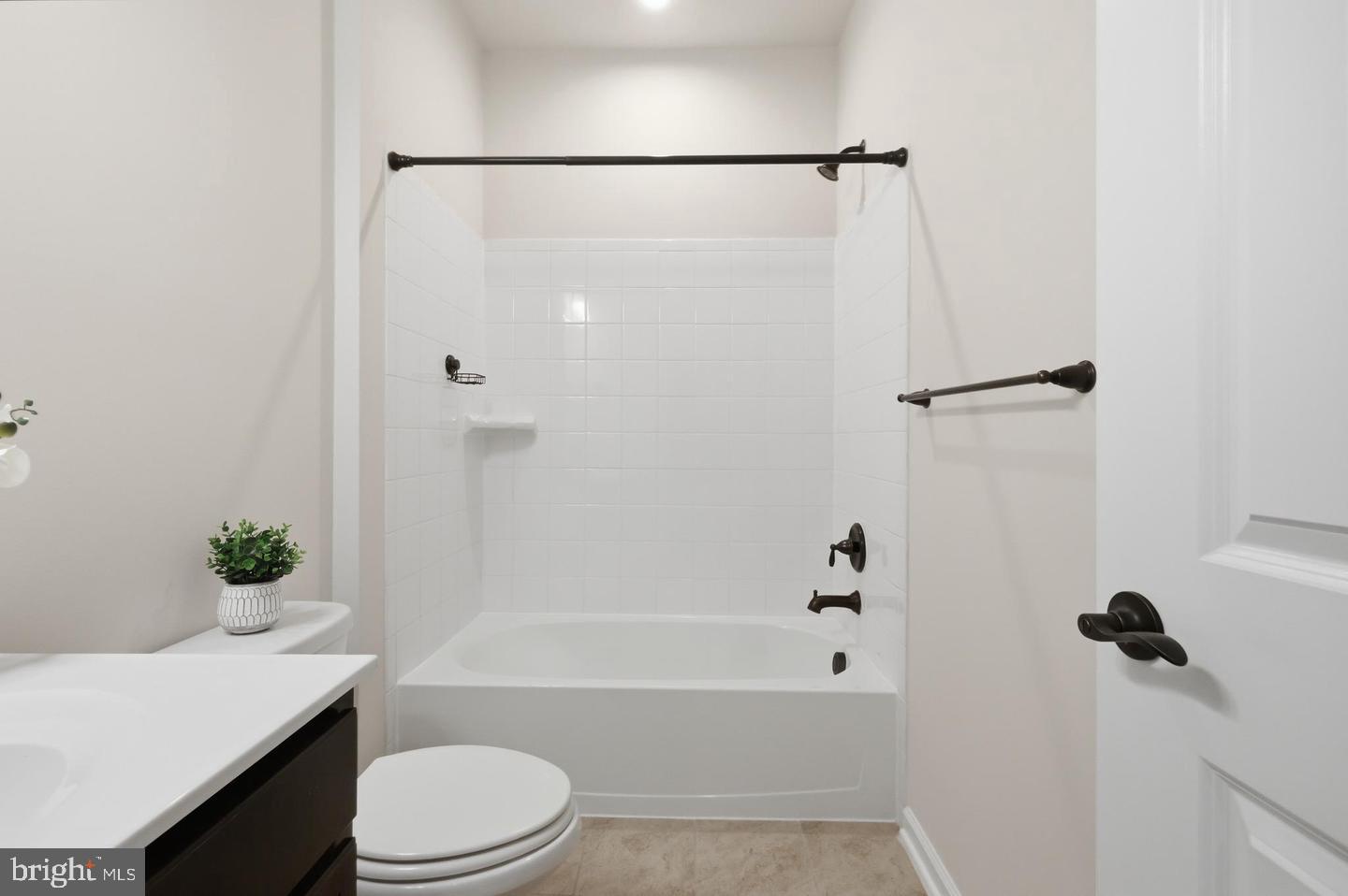 3272 Watershed Blvd Property Photo 48
