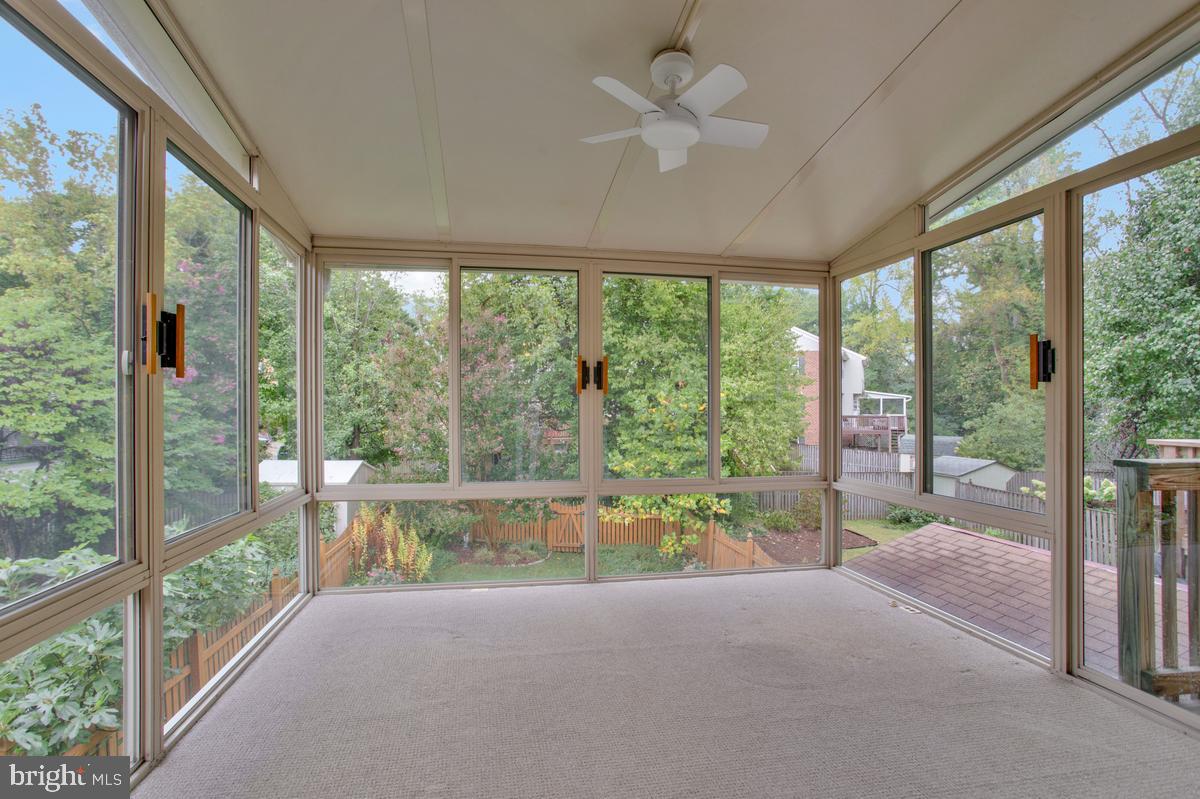213 Georgetown Property Photo 12