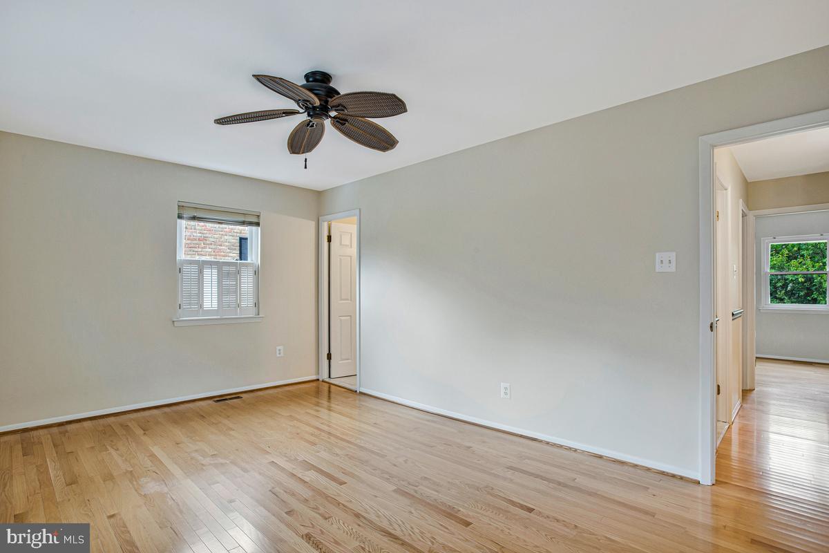 213 Georgetown Property Photo 16
