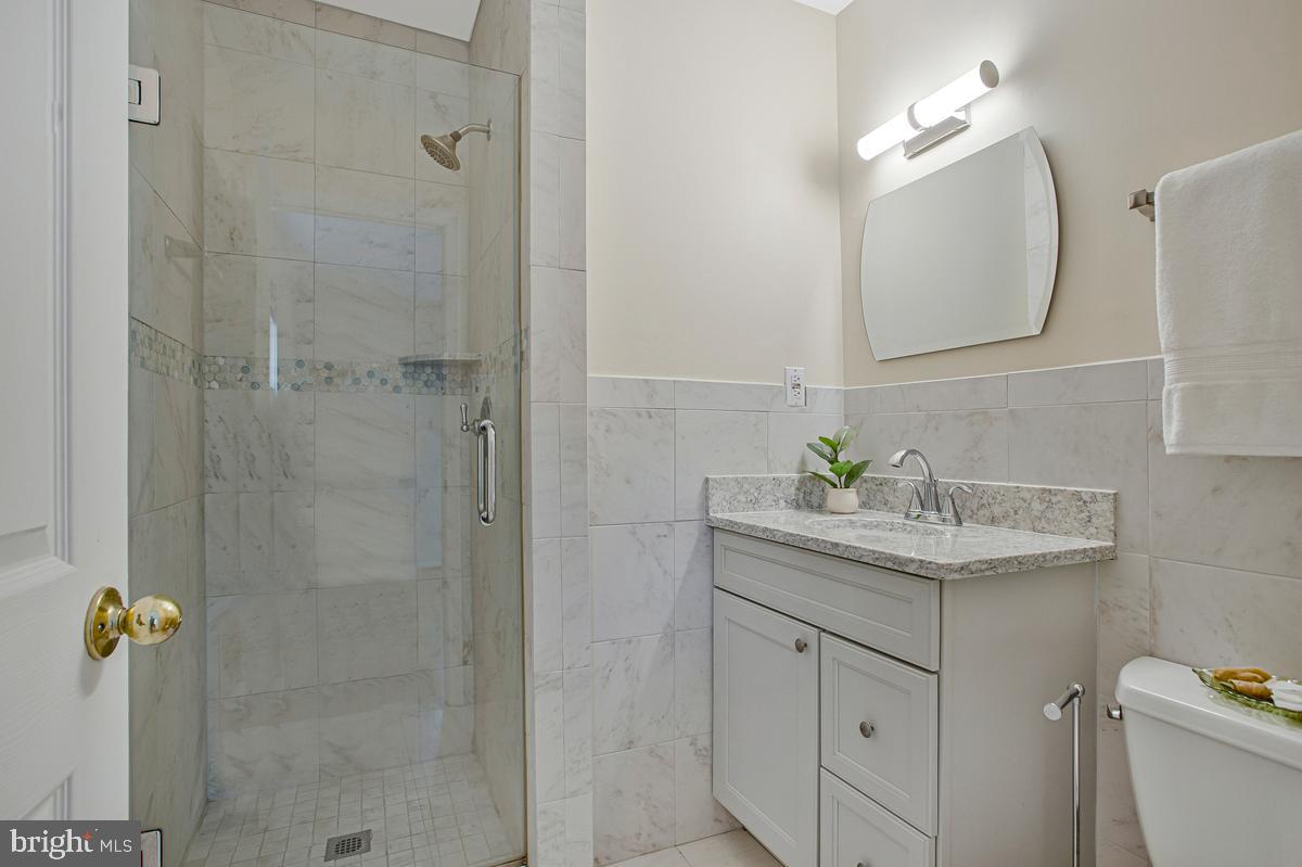 213 Georgetown Property Photo 18