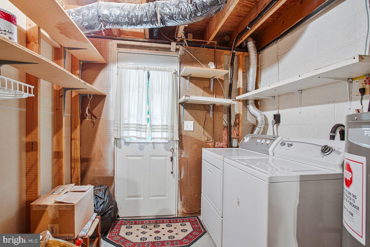 213 Georgetown Property Photo 28