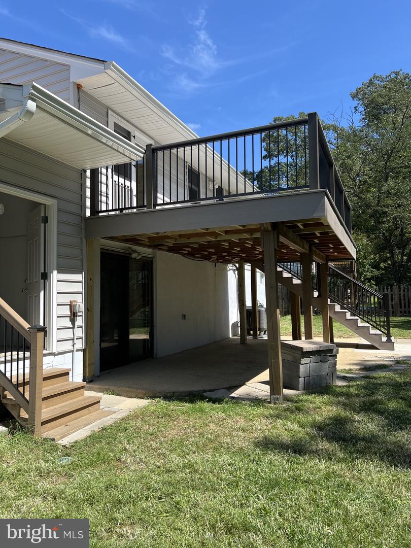 271 Crandell Rd Property Photo 15