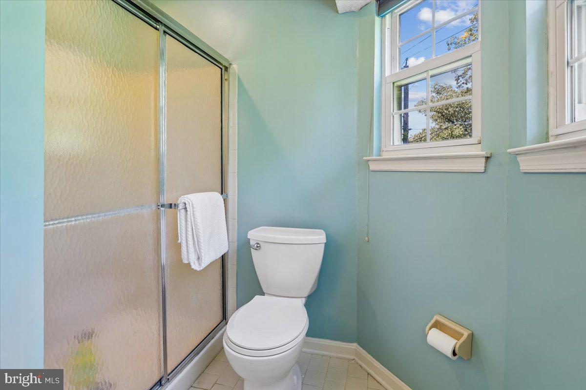 701 Monmouth Ave Property Photo 27