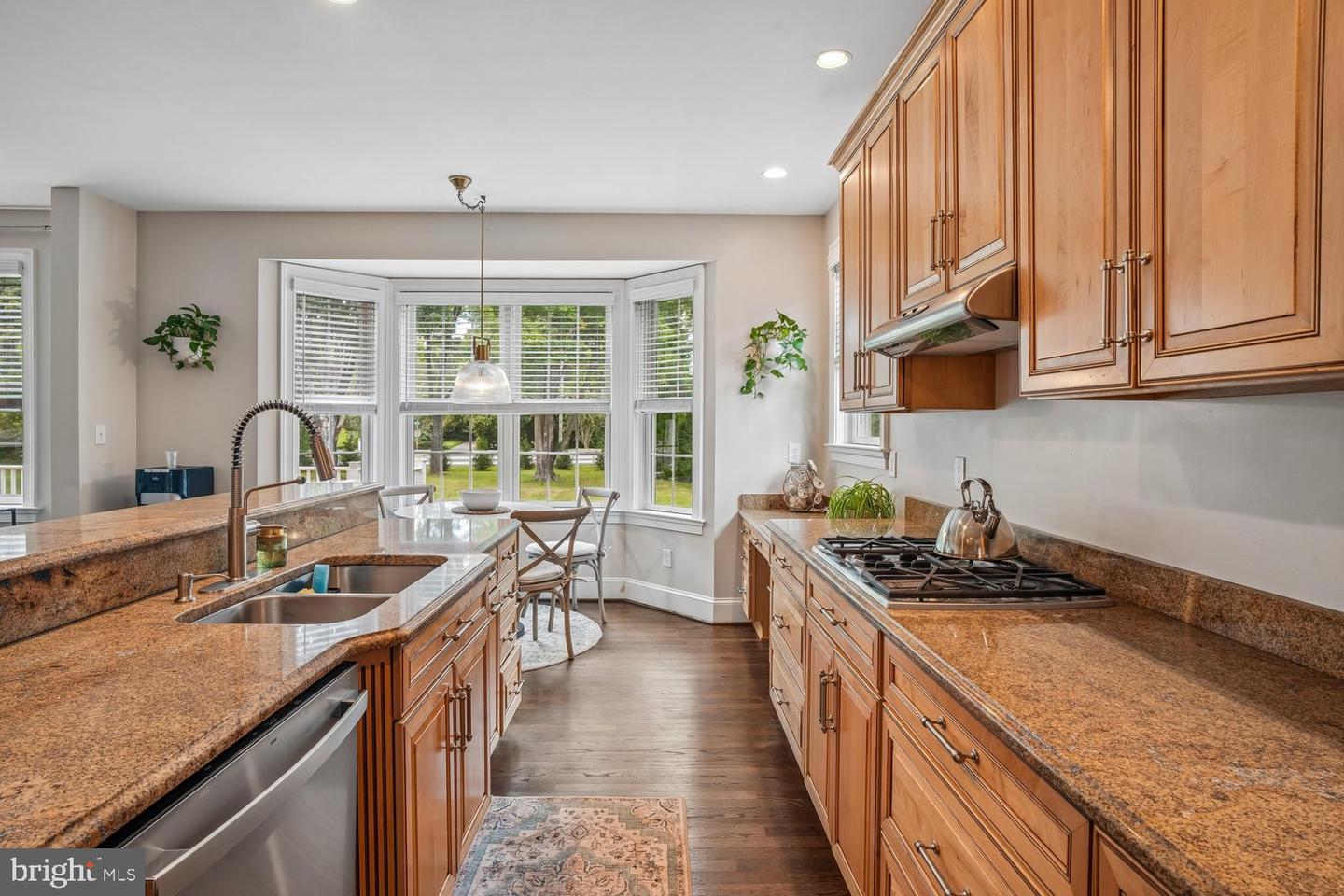 2902 Good Luck Ln Property Photo 17