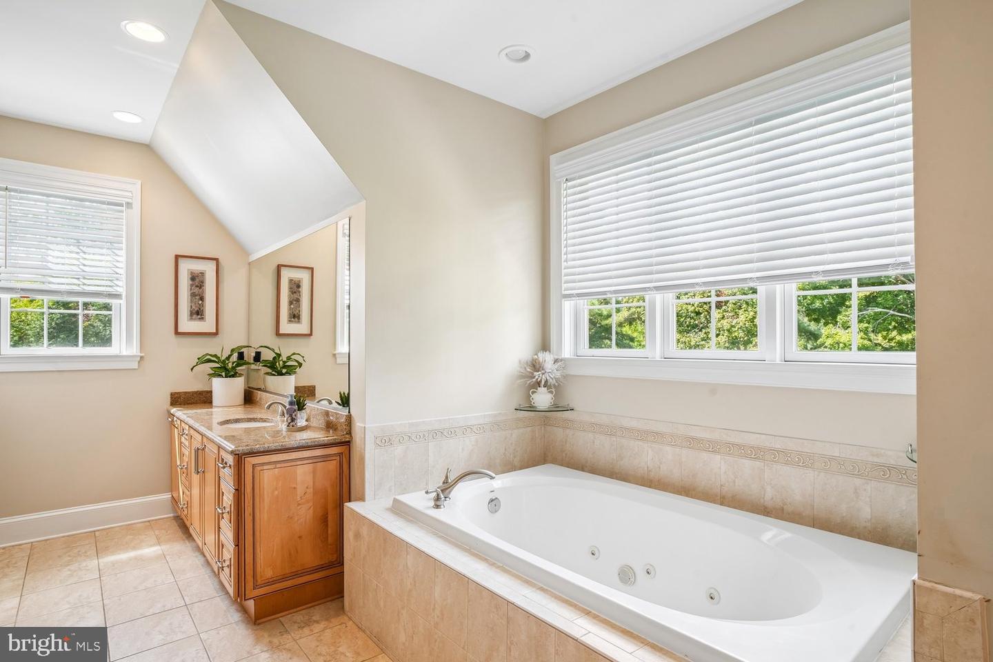 2902 Good Luck Ln Property Photo 50