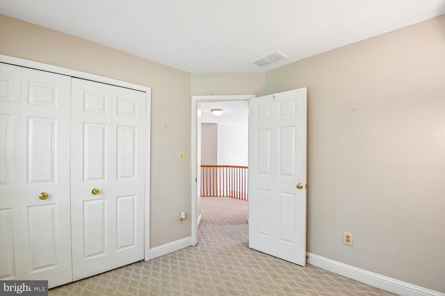2024 Old Willow Way Property Photo 27