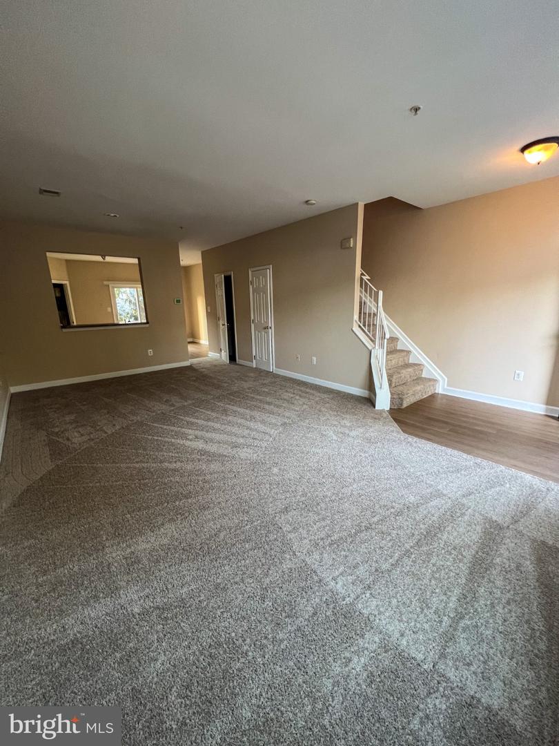 8646 Willow Leaf Ln Property Photo 2