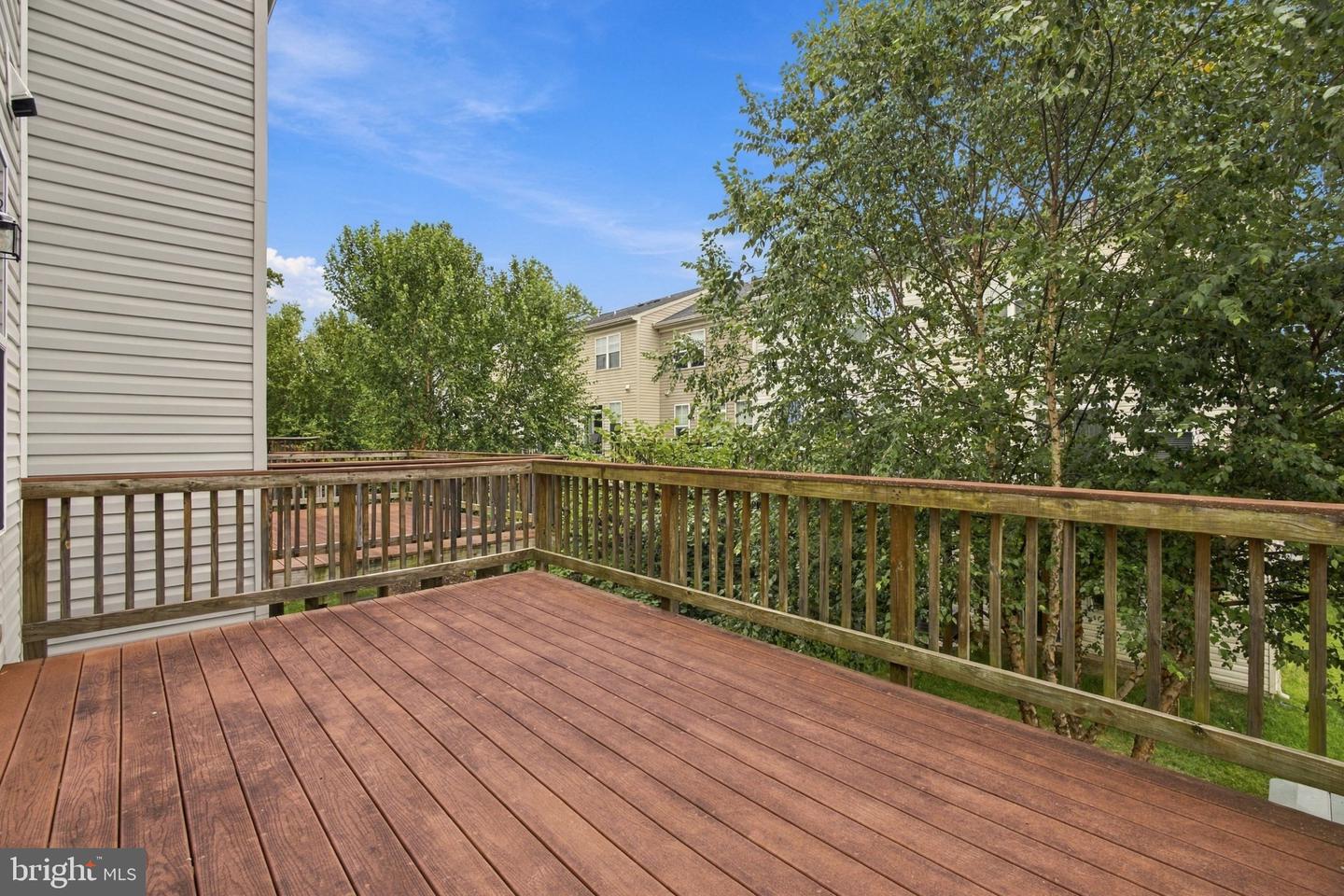 7503 Resch Loop Property Photo 6