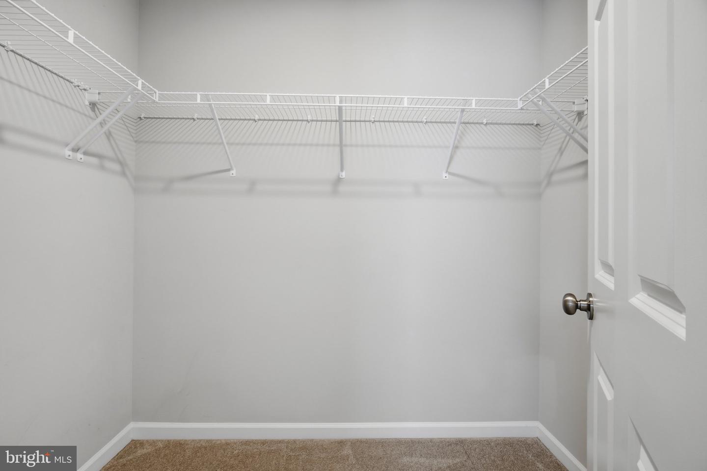 7503 Resch Loop Property Photo 14