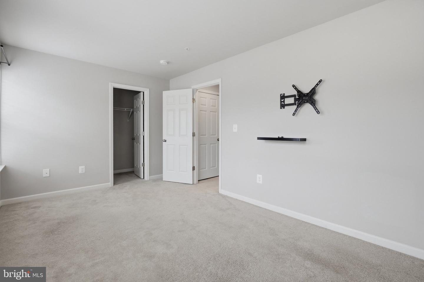 7503 Resch Loop Property Photo 21