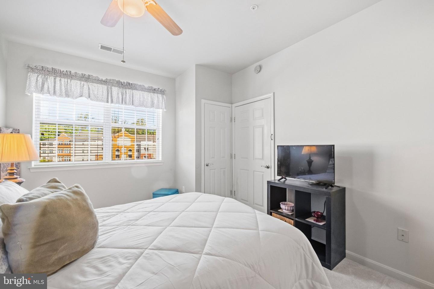 2607 Chapel Lake Dr #313 Property Photo 16