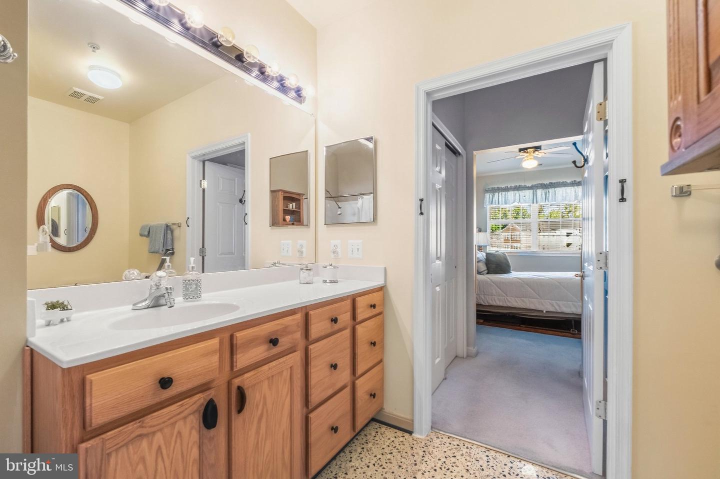 2607 Chapel Lake Dr #313 Property Photo 18