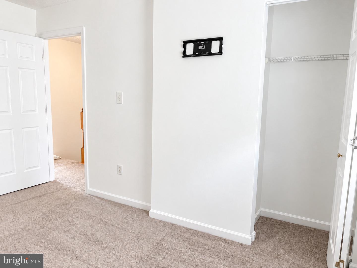 8720 Thornbrook Dr Property Photo 25